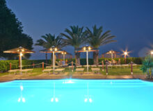 spiaggia-hotel-pesaro-piscina